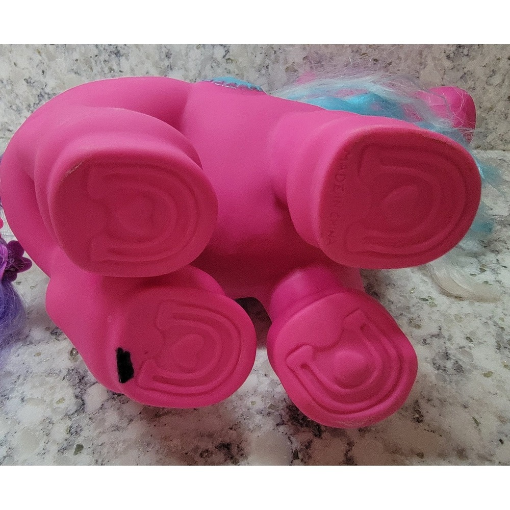 Hasbro My Little Pony G3 Y2K Pink Pony Figure Blue Saddle Heart Cutie Mark - Picture 10 of 12